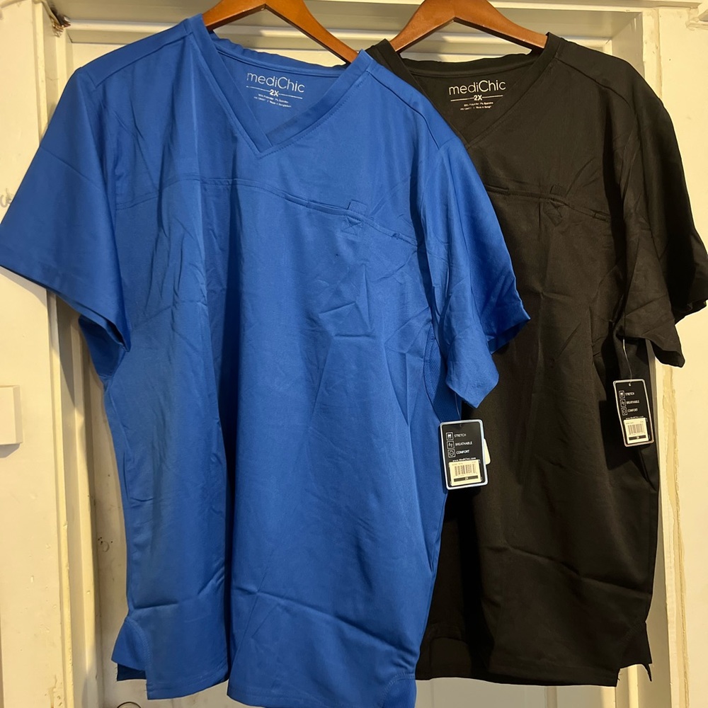 Men’s MediChic Scrub Tops Size 2X